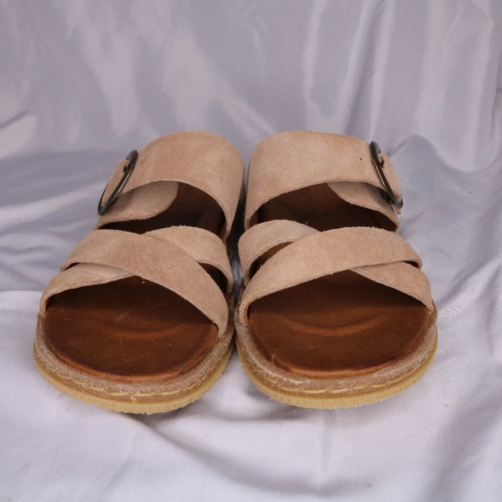 Born Tan Suede Criss-Cross Strap Buckle Slide Sandals Size 8 NWOB - Picture 4 of 7
